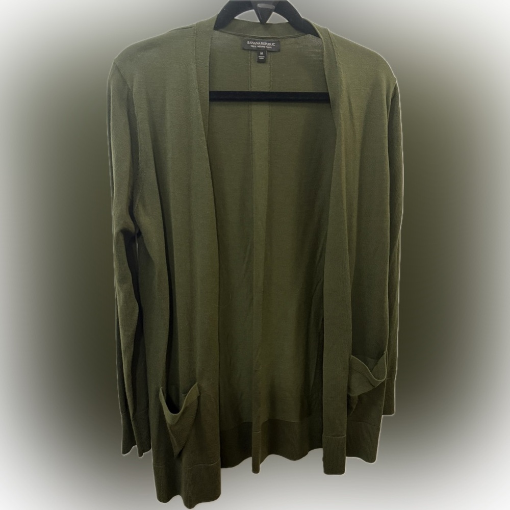 Banana Republic Merino Wool Cardigan in Forest Green | Sz M